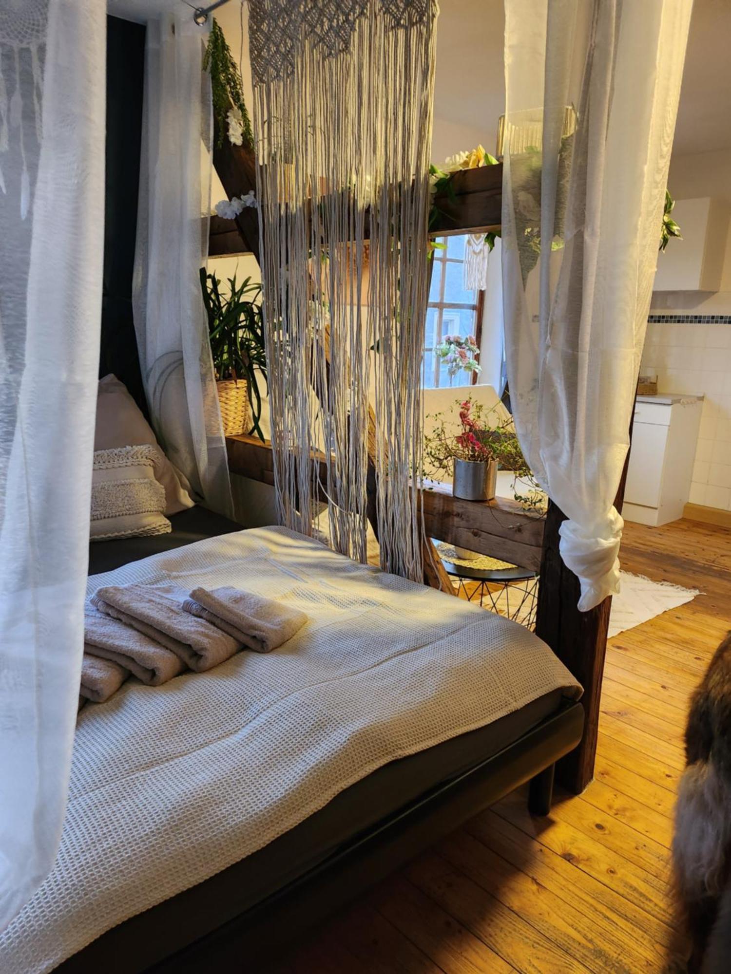 Schwalbenhof Hotel Lommatzsch Ruang foto